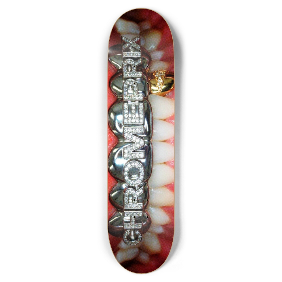 DV8SKATE X CHROMEPIX DECK