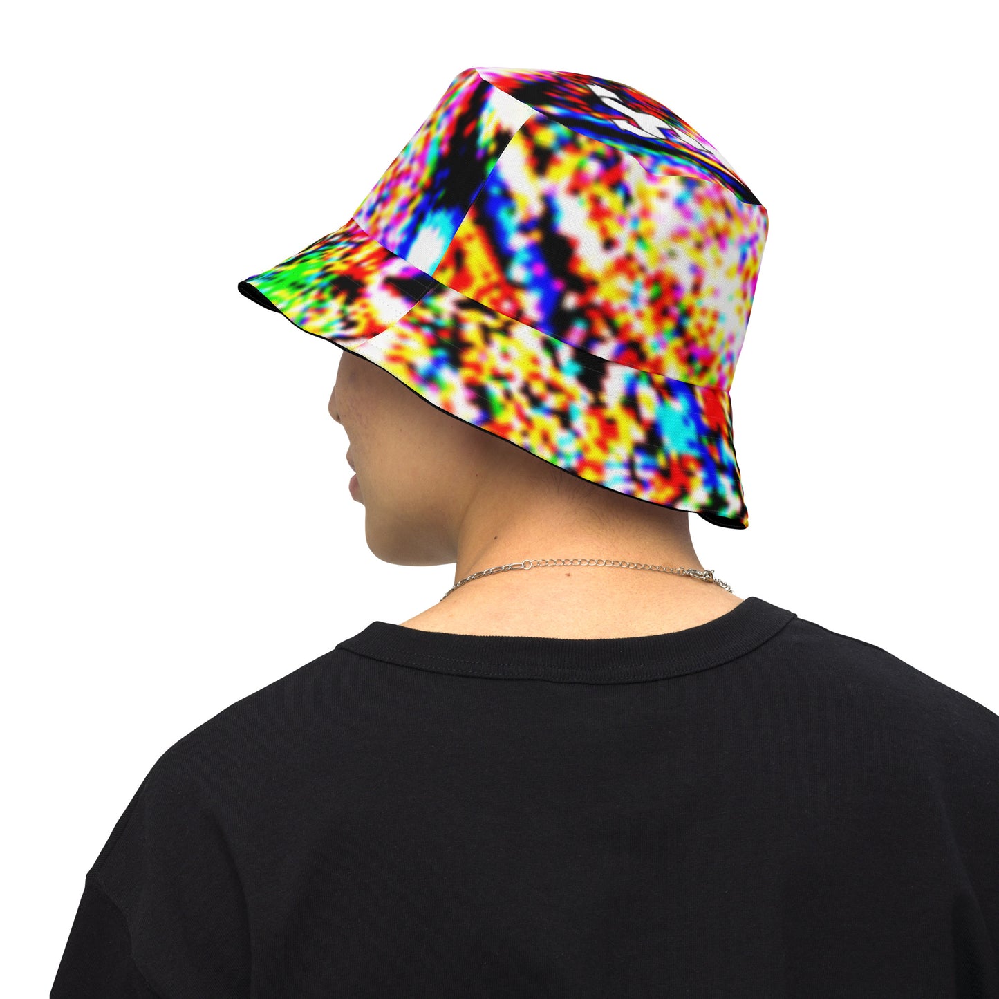 Project Effekt Reversible bucket hat